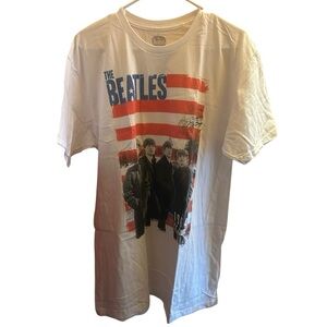 The Beatles 1964 U.S. Tour Graphic Classic White Tee/Official Apple Corps LTd/XL